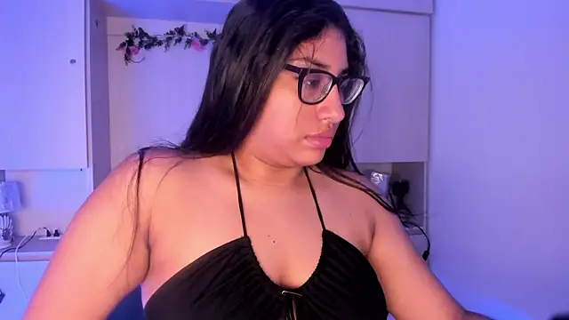 Snapshot of CANDYGABYY chatting on 11, 7, 2026 CANDYGABYY online show from 11, 7, 2026