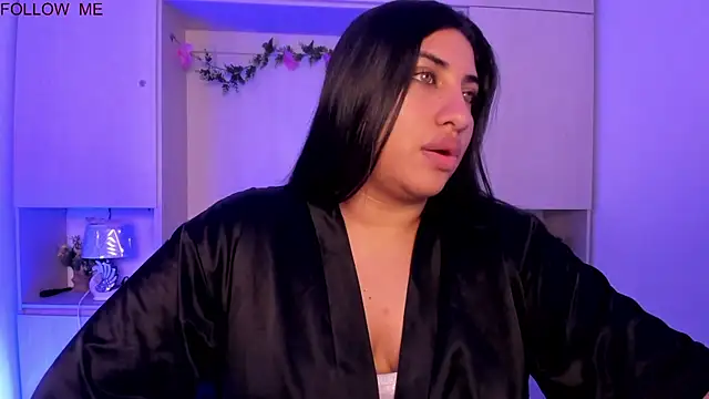 Snapshot of CANDYGABYY chatting on 6, 8, 2026 CANDYGABYY online show from 6, 8, 2026