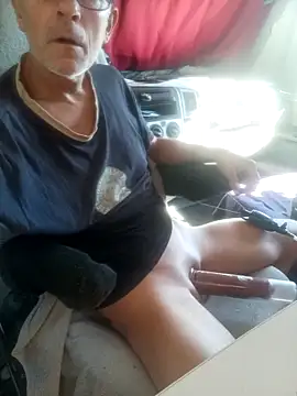 Snapshot of richa22cm chatting on 22, 9, 2025 richa22cm online show from 22, 9, 2025