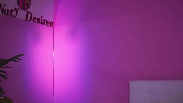 Snapshot of NatyDesiree chatting on 6, 3, 2025 NatyDesiree online show from 6, 3, 2025