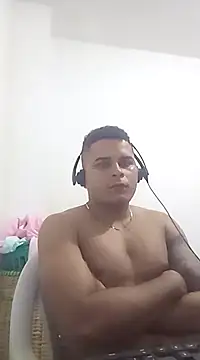 SaucyAffair0 online show from 30, 12, 2024