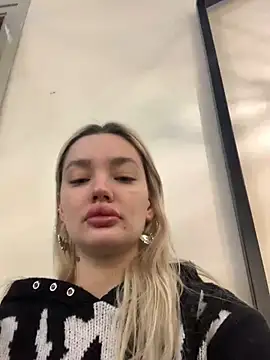 Sextazy online show from 2, 3, 2025