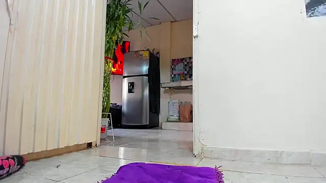 Snapshot of Samantha__latinaXXX chatting on 14, 1, 2026 Samantha latinaXXX online show from 14, 1, 2026