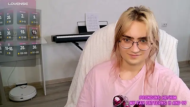 CuteYukiKun online show from 2, 11, 2025