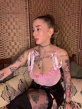 Chachou000 online show from 20, 2, 2025