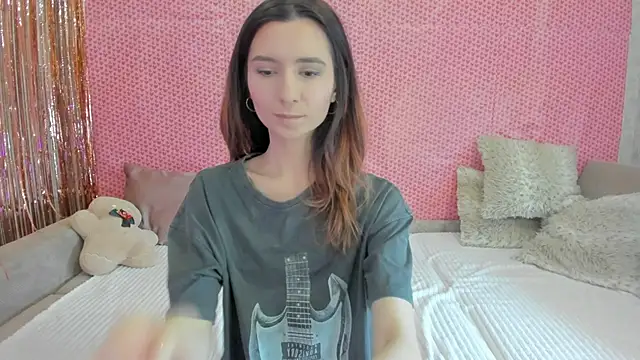 crystalnut online show from 6, 2, 2025