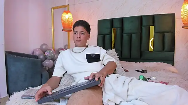 Levy Steve online show from 16, 10, 2025