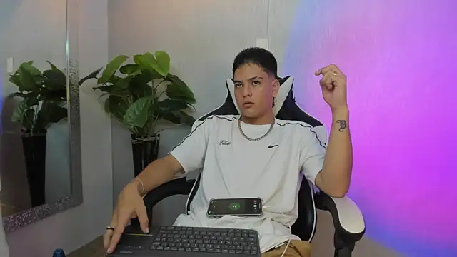 Levy Steve online show from 24, 11, 2025