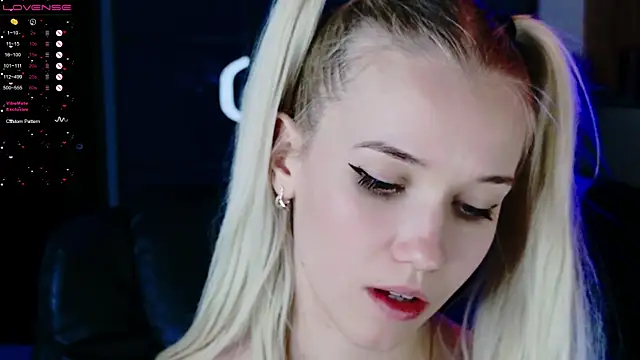 ShhhO O online show from 13, 3, 2025