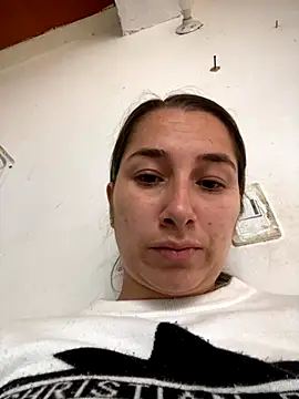 Iris love18 online show from 17, 11, 2025