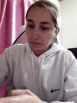 Iris love18 online show from 19, 3, 2026