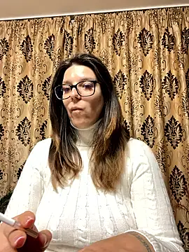 NadiraNoor online show from 29, 4, 2026