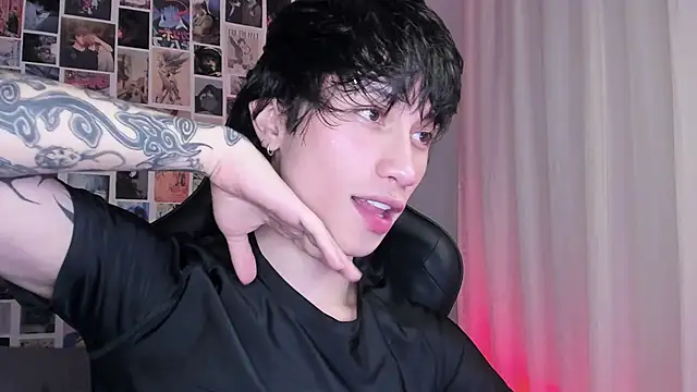 Snapshot of liamelf chatting on 19, 3, 2025 liamelf online show from 19, 3, 2025