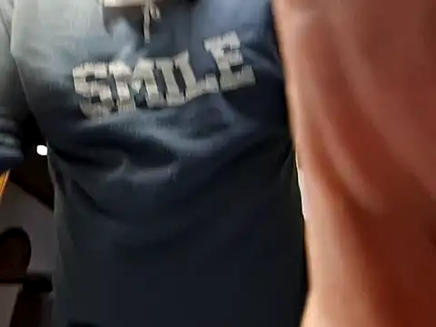 Snapshot of Javier_bear chatting on 14, 1, 2025 Javier bear online show from 14, 1, 2025