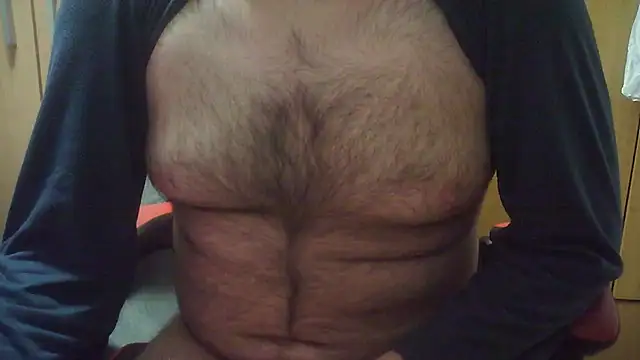 Snapshot of Javier_bear chatting on 1, 2, 2025 Javier bear online show from 1, 2, 2025