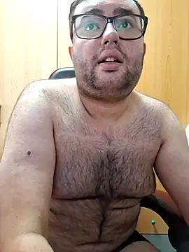 Snapshot of Javier_bear chatting on 14, 9, 2025 Javier bear online show from 14, 9, 2025