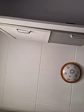 Snapshot of Javier_bear chatting on 24, 9, 2025 Javier bear online show from 24, 9, 2025