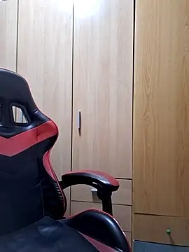 Snapshot of Javier_bear chatting on 27, 9, 2025 Javier bear online show from 27, 9, 2025