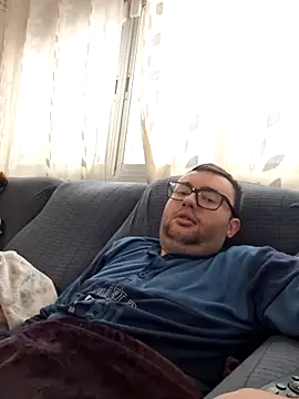 Javier bear online show from 13, 2, 2026