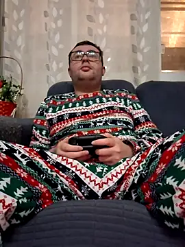 Javier bear online show from 16, 2, 2026