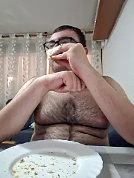 Javier bear online show from 30, 5, 2026