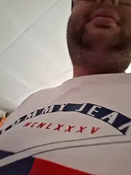Javier bear online show from 10, 6, 2026