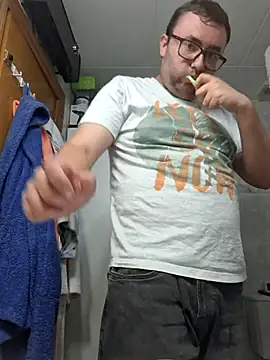 Javier bear online show from 22, 6, 2026
