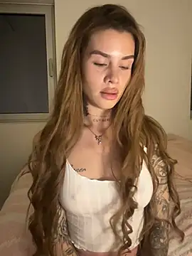 EmiliaCatalina online show from 1, 5, 2026