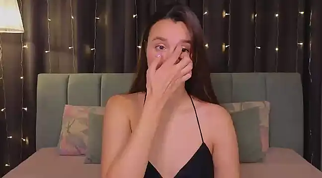 Snapshot of Sweet_heaven chatting on 5, 12, 2024 Sweet heaven online show from 5, 12, 2024