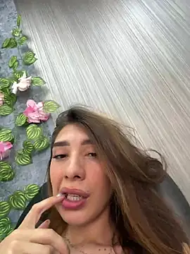 NICOLSKINNY1 online show from 30, 4, 2026