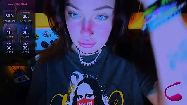 EllieOz online show from 6, 3, 2025