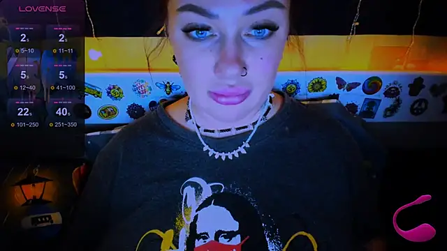 EllieOz online show from 11, 3, 2025