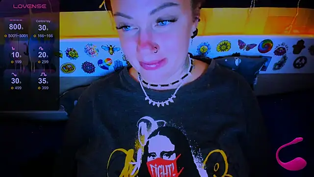 EllieOz online show from 21, 3, 2025