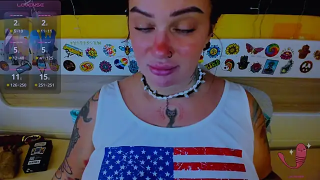 EllieOz online show from 26, 9, 2025