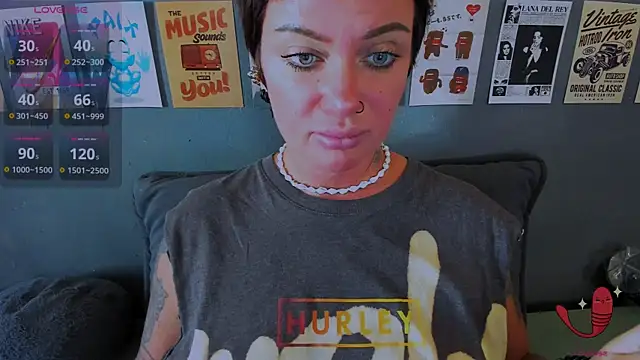 EllieOz online show from 28, 7, 2026