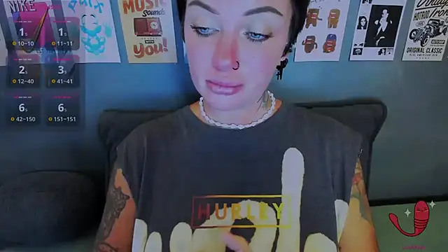 EllieOz online show from 28, 7, 2026