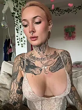 Stella-Kink online show from 22, 10, 2025