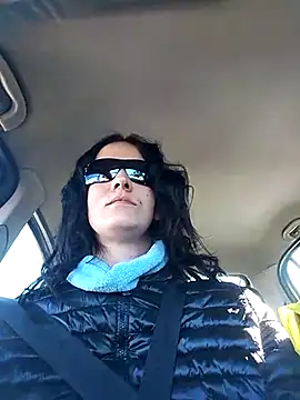 LauraBaby online show from 19, 3, 2025