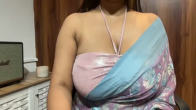 julie 08 online show from 5, 1, 2026