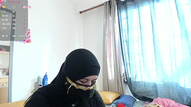 Snapshot of Amina_hafsa chatting on 12, 6, 2026 Amina hafsa online show from 12, 6, 2026