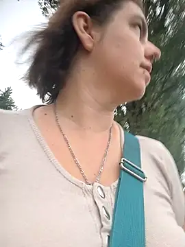 Jassiundich2 online show from 10, 9, 2025