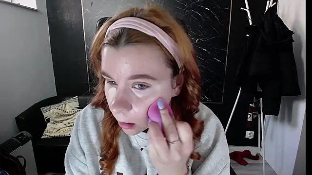 littleviki7 online show from 21, 3, 2025