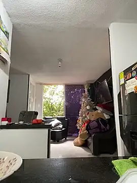 emmyjhonson07 online show from 19, 12, 2024