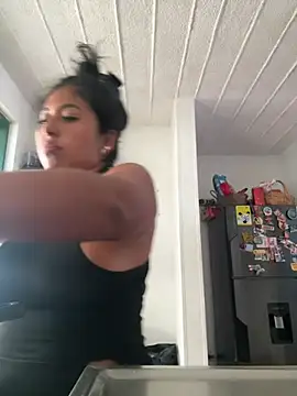 emmyjhonson07 online show from 28, 7, 2026