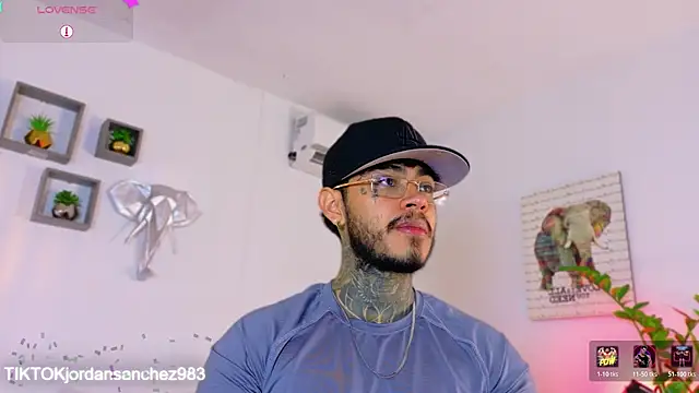 JordanSmiith  online show from 3, 3, 2026