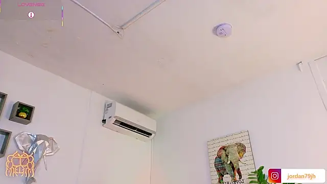 JordanSmiith  online show from 25, 6, 2026