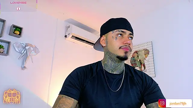 JordanSmiith  online show from 22, 7, 2026