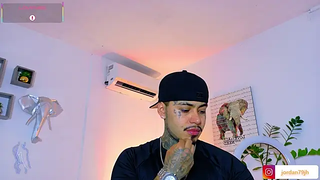 JordanSmiith  online show from 5, 8, 2026