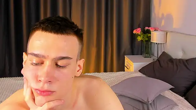 Kevin Kesi online show from 2, 2, 2025