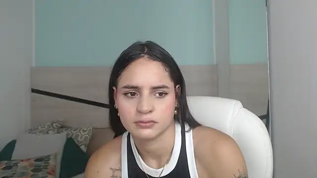 Snapshot of heidy_hoiss chatting on 11, 1, 2025 heidy hoiss online show from 11, 1, 2025